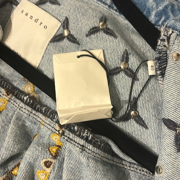 Brand new with tag AUTHENTIC women denim Sandro embroidered Jacket 40! - Picture 7 of 17